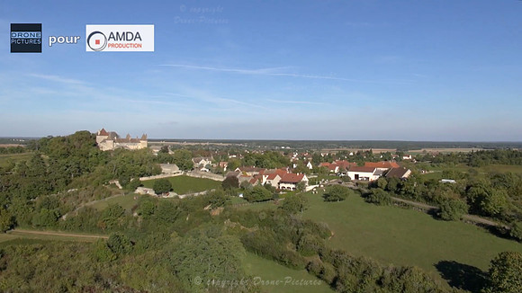 Chateau de Rully et campagne - Bourgogne