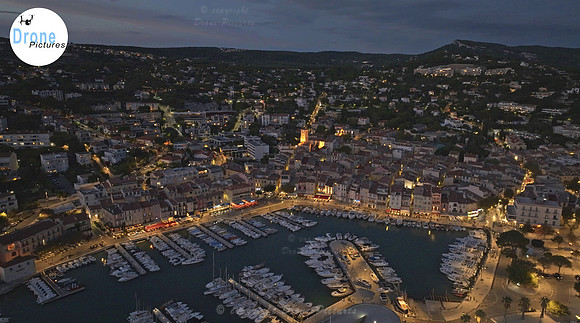 Port de Cassis vue en début de soirée, Bouches-du-Rhône © Drone-Pictures Marseille