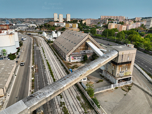 Vue aérienne du Silo à Sucre et Marseille depuis le GPMM, vu par Drone-Pictures pour Digital Reality - Marseille