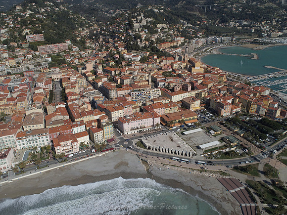 Vue aérienne de Menton © Drone-Pictures.fr