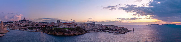 Giga-Pano aérien Vieux-Port Nuit 1 Marseille © Drone-Pictures