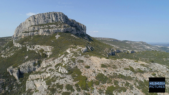 Photo aérienne par drone  du Garlaban © Drone-Pictures