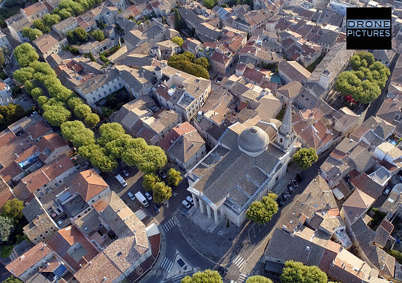 Vue aériennes de SAINT-REMY-DE-PROVENCE - © Drone-Pictures