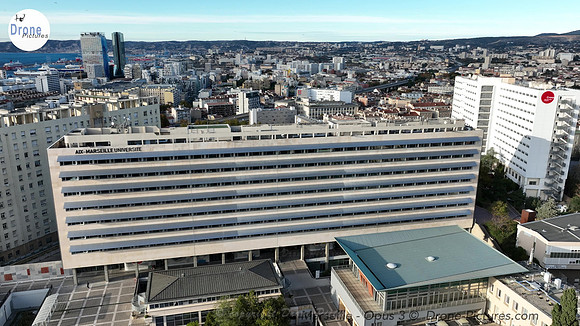 Vu drone de l'Université Aix-Marseille à Saint-Charles, Marseille!