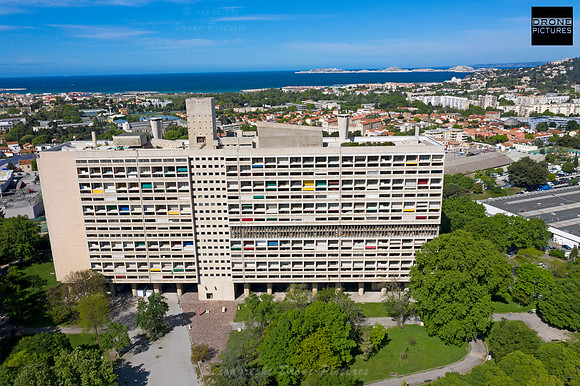 Photo aérienne par drone de la Cité Radieuse de Le Corbusier-Marseille - © Drone-Pictures.fr 0446