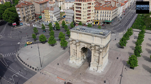 Photo aérienne de la Porte d'Aix le 1er Mai-2020 à Marseille