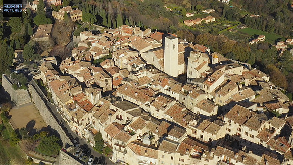 Vue aérienne de Saint-Paul-de-Vence, Alpes-Maritimes, prise de vue par drone © Drone-Pictures Marseille
