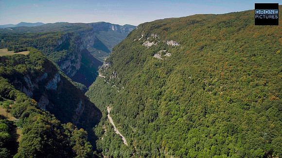 Vue aérienne prise par par drone Vercors-Gorges de la Bourne-© Drone-Pictures