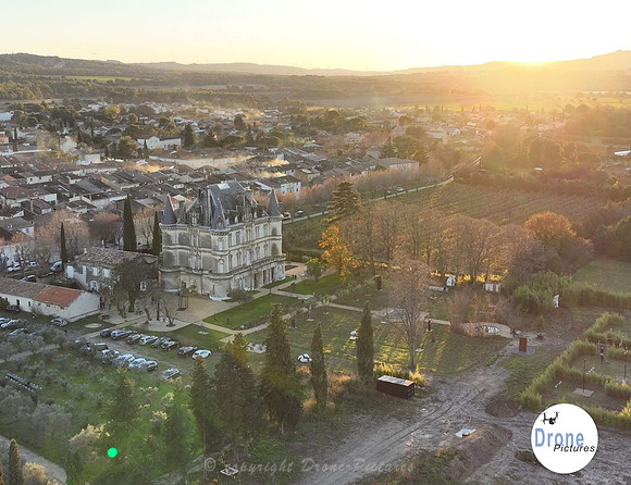 Teaser réalisé pour Provence Art Gallery, Château Charleval